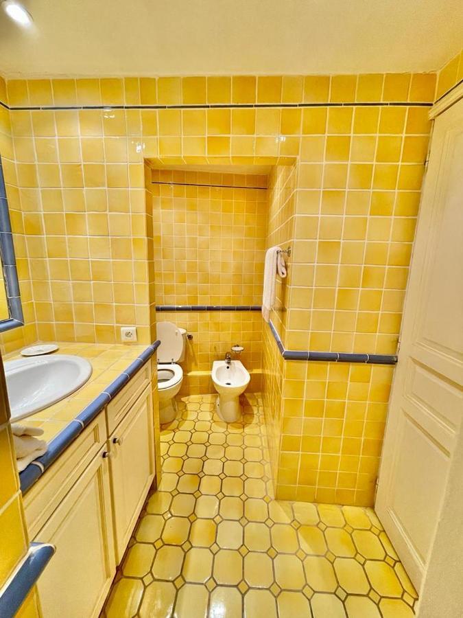 Chez Camille Apartment Сен Тропе Екстериор снимка